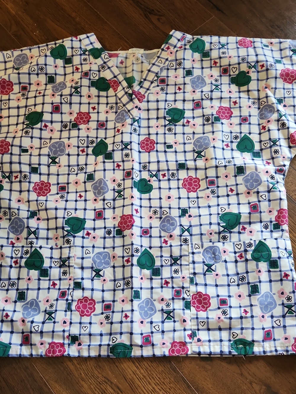 Tafford Womens Floral Grid Print Scrub Top - White/Pink/Green